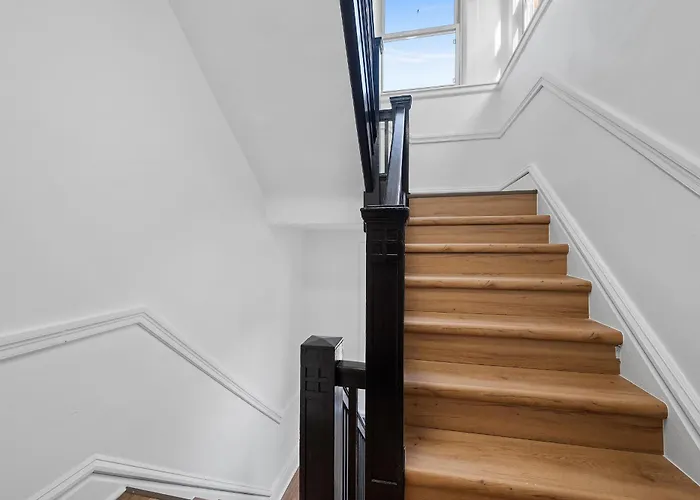 Homestay Shadyside 1e Bright And Modern Private Bedroom With Shared Bathroom Pittsburgh